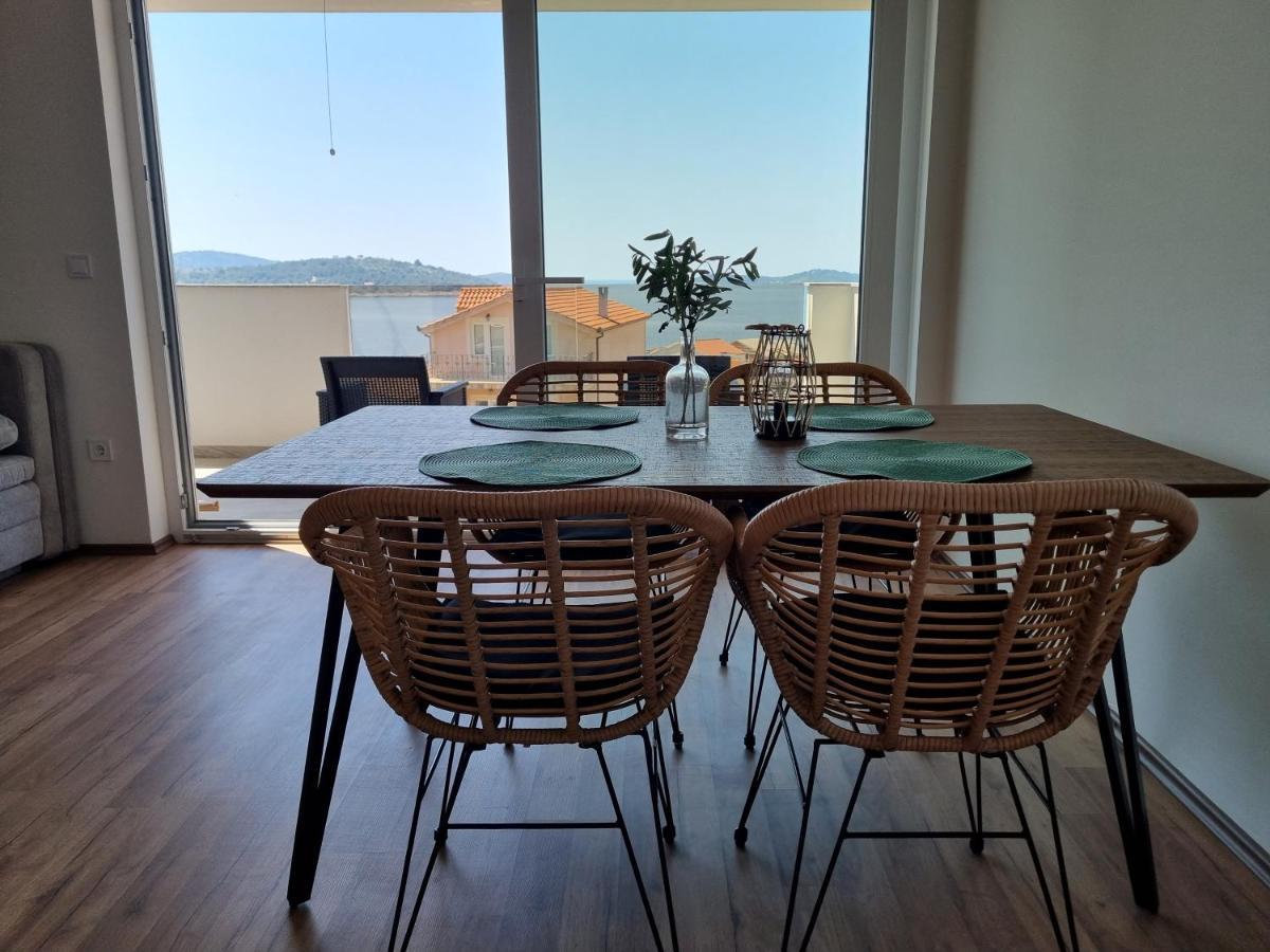 Sea View Apartment Rogoznica  Exterior photo